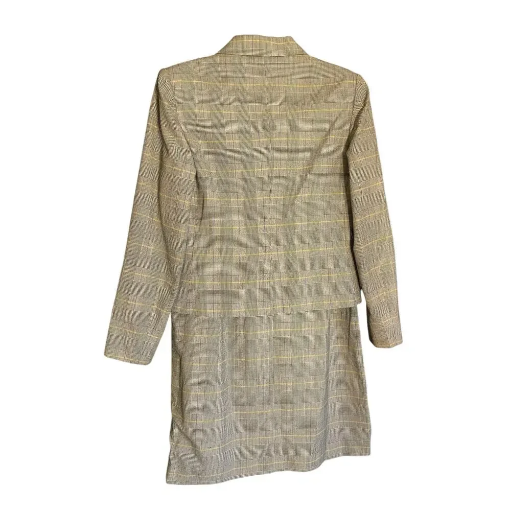 Vintage Gallery 2-Piece Skirt Suit Size 8 - Picture 7 of 8